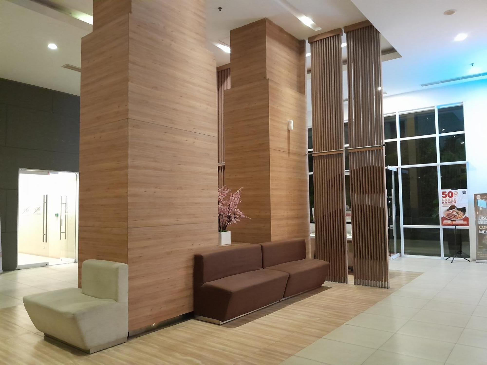 Tamansari Mahogany Apartment By Sagita Residence Karawang Eksteriør bilde